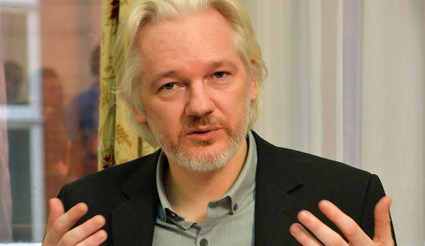 Ekvador, WikiLeaks’in kurucusu Julian Assange’ı yakın takibe almış