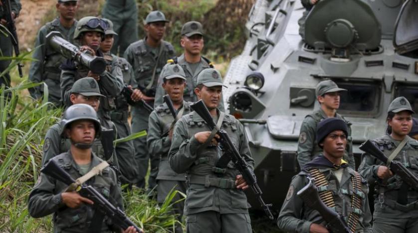 Venezuela, ABD’ye askeri tatbikatla cevap verdi
