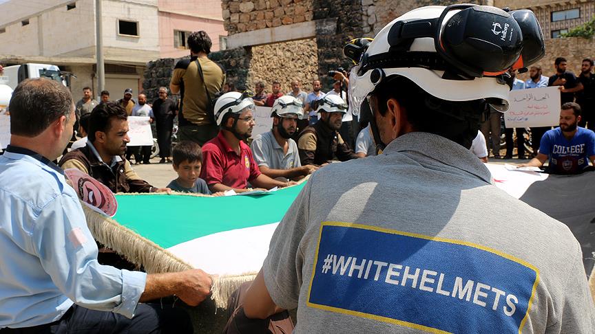 Suriye’de Beyaz Baretlilere destek gösterileri
