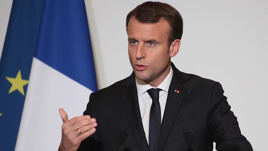 Macron, Rusya’dan ‘ek imtiyazlar’ talep ediyor, Hollande ise hava ambargosunu savunuyor
