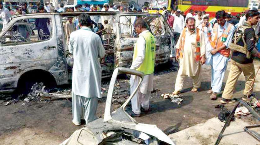 Pakistan’daki bin 800 vaiz canlı bomba saldırılarını yasaklayan fetva verdi