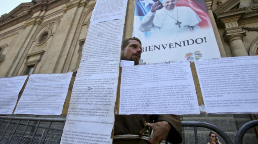 Şili’de kiliselere düzenlenen saldırı sonrası Bakan Fernandez’den ‘Papa’nın güvenliği’ açıklaması
