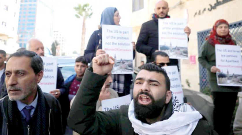 Trump’ın barış planına karşı Abbas’ın barış planı