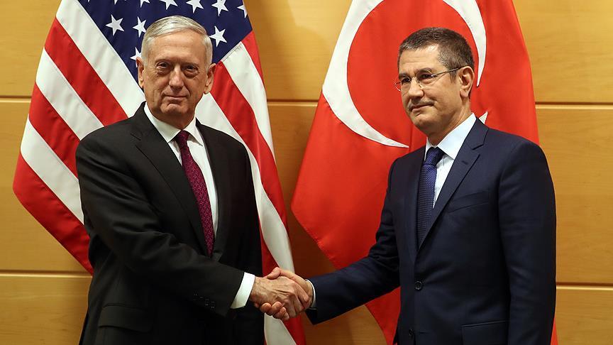 Milli Savunma Bakanı Canikli ile ABD’li mevkidaşı Mattis bir araya geldi