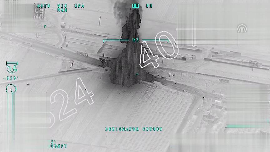 TSK: Afrin’e silah ve mühimmat taşıyan konvoy vuruldu