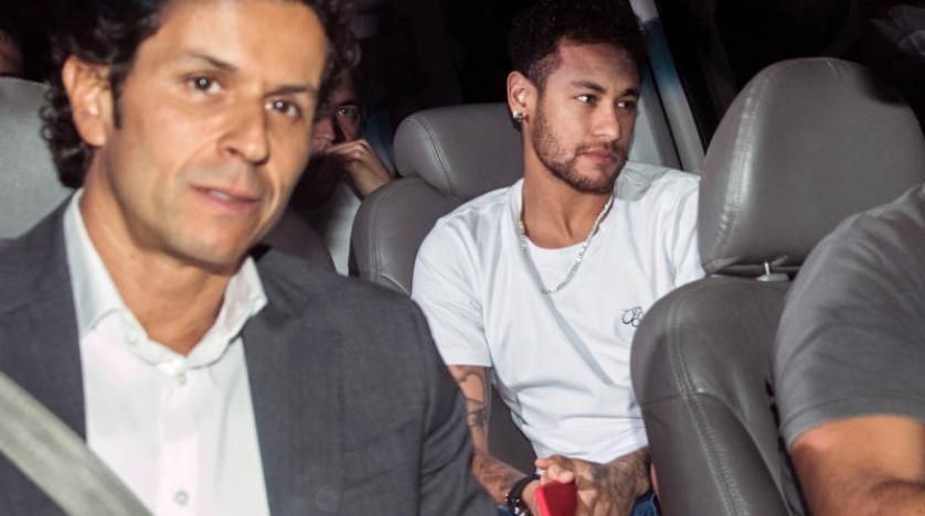 Neymar, ameliyata hazırlık için hastaneye geldi