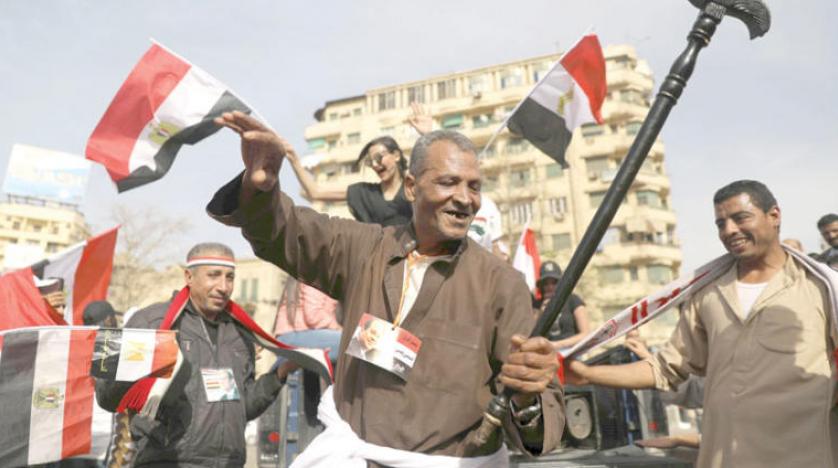 Mısır seçimleri, ikinci gününe halkın sevinciyle girdi