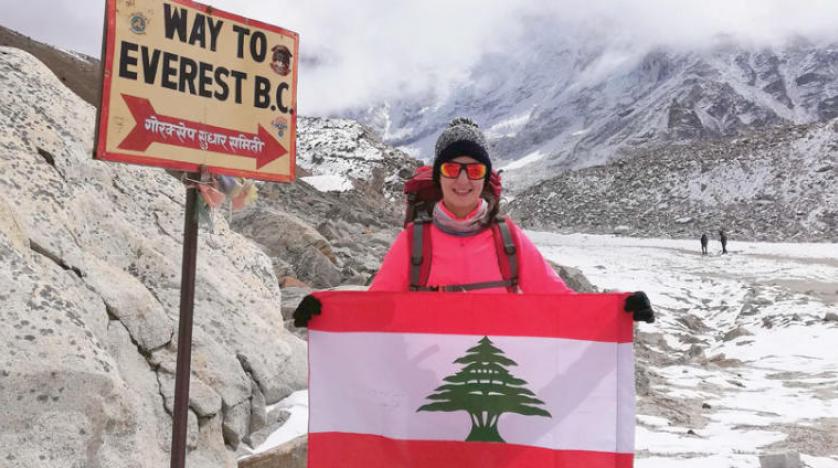 Dağcı Rasi, 5 bin 350 metre yükseklikte Lübnan bayrağını dalgalandırdı