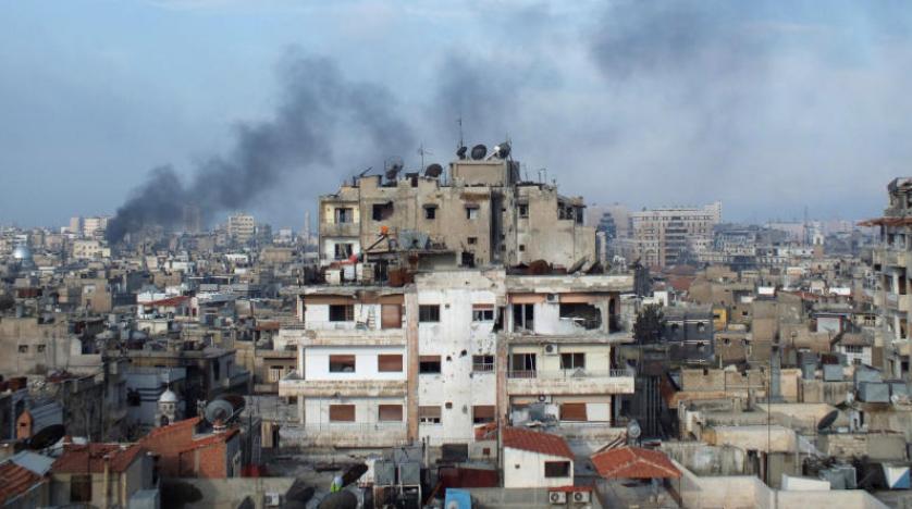 Suriye rejimi Humus’u bombalıyor