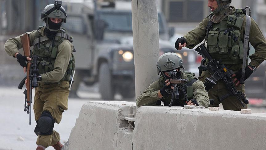İsrail askerleri 3 Filistinliyi yaraladı