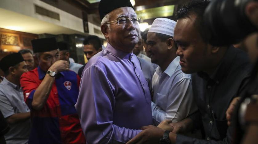 Eski Malezya Başbakanı, yolsuzluktan yargılanacak