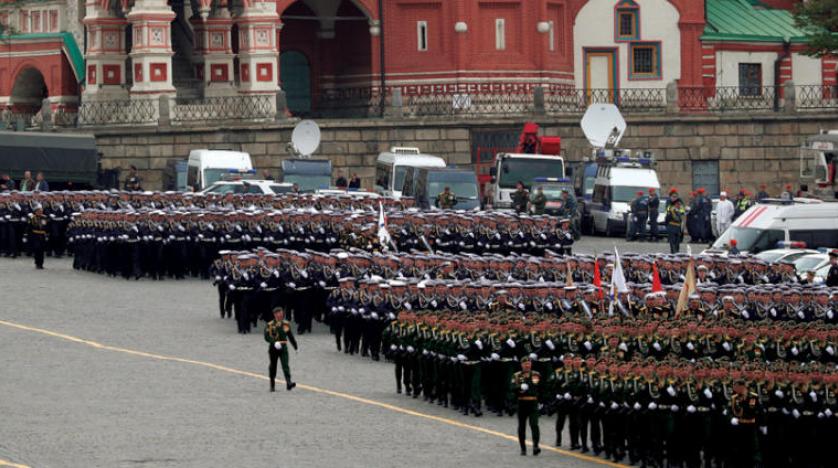 AB, göstericilere karşı duran Rus polisini şiddetle kınadı