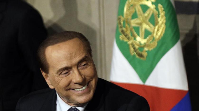 Berlusconi’ye yasak kalktı