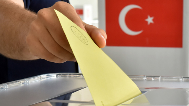 Türkiye’de seçim öncesi ‘Suriye krizi’ tartışmaları yükseliyor
