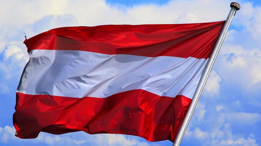 Avusturya’da ‘yabancılar yasa tasarısı’ iki bakanlığı karşı karşıya getirdi