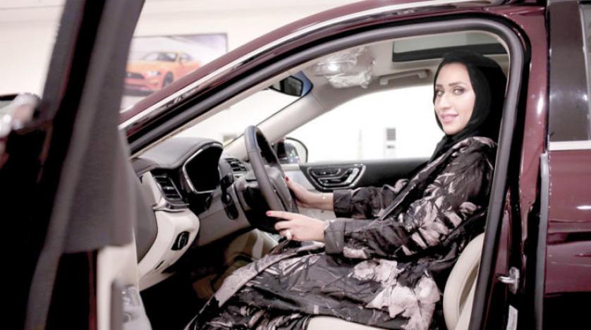 Suudi kadınlar bu gece yarısı itibariyle trafiğe çıkıyor
