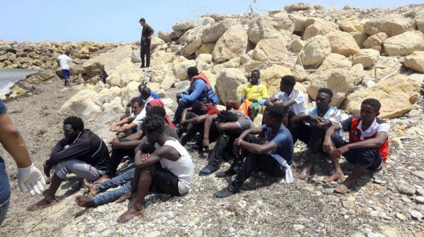 Libya’da 100 göçmeni taşıyan bot battı
