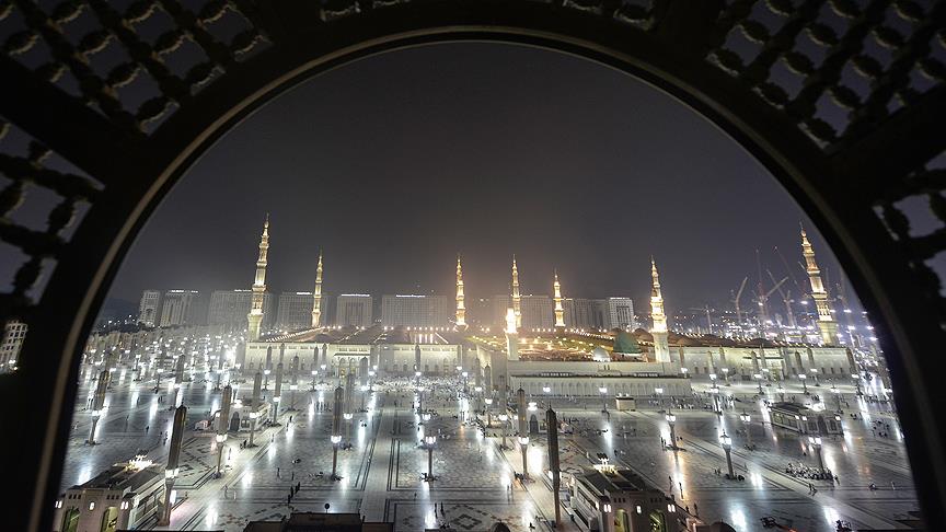 Ortadoğu ülkelerinde de Ramazan Bayramı bugün kutlanıyor
