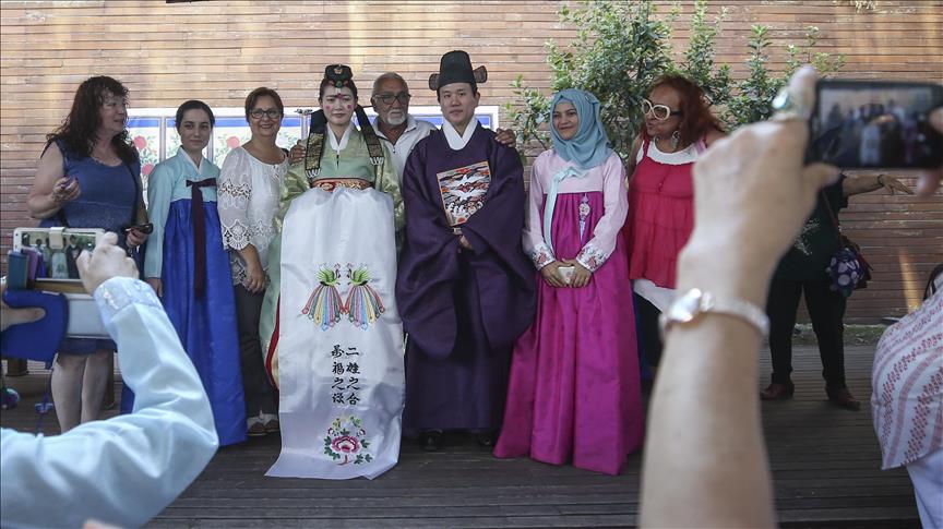 Güney Kore’nin düğün geleneğini Ankara’ya taşıdılar