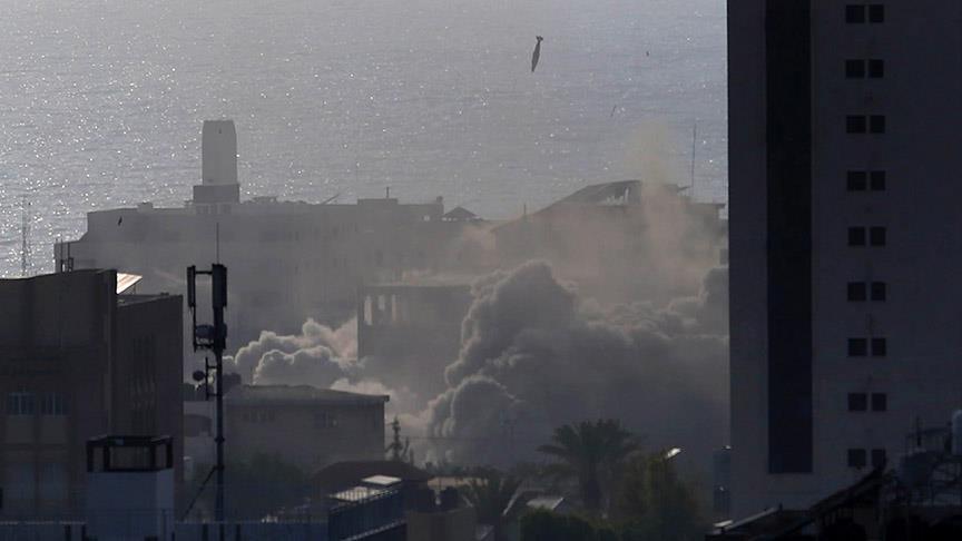 İsrail’in hava saldırısı ‘Gazze’deki Sanat Köyü’nü’ vurdu