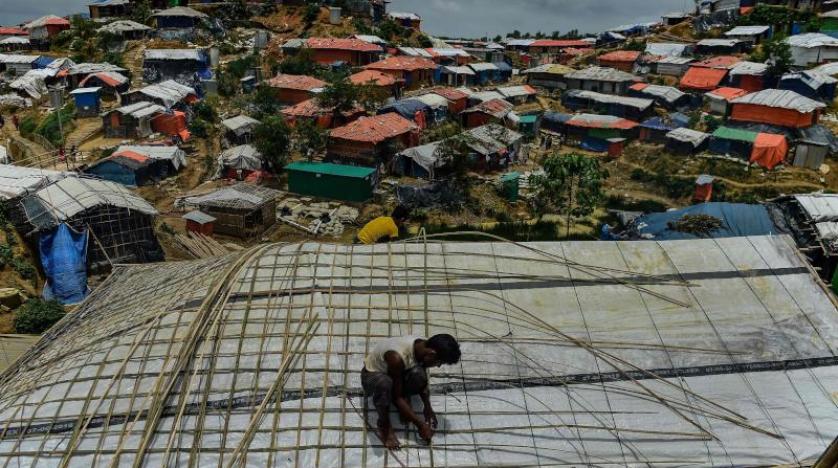 Rohingya krizi derinleşiyor: Bir üye istifa etti