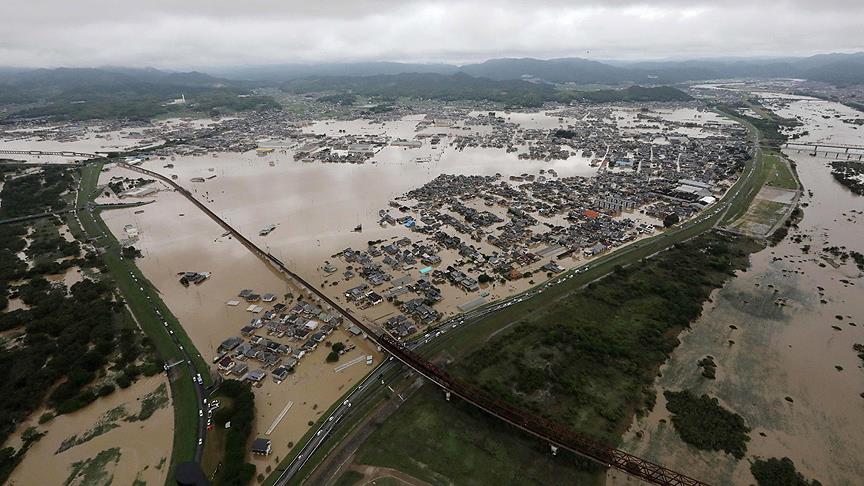 Japonya’daki sel ve toprak kaymalarında ölü sayısı artıyor