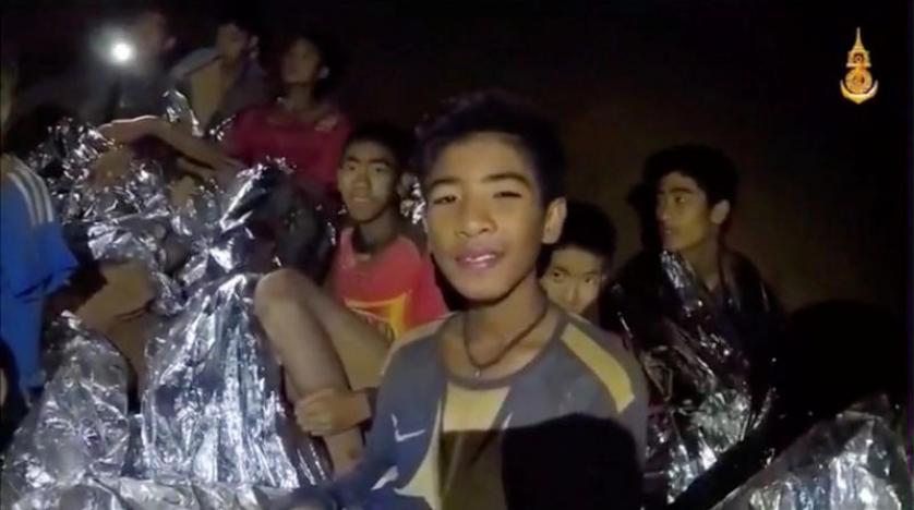 Tayland’da mağarada mahsur kalan çocukların kurtarılması aylar sürebilir