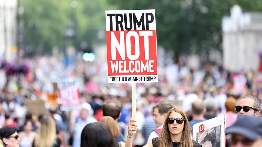 Trump karşıtı protestolar İskoçya’da da sürüyor