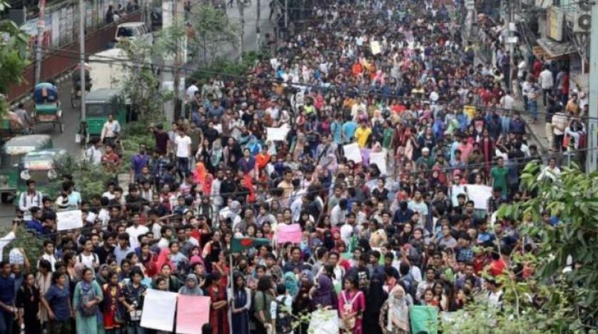 Bangladeş, ölümle sonuçlanan trafik kazalarında hapis cezalarını artırdı