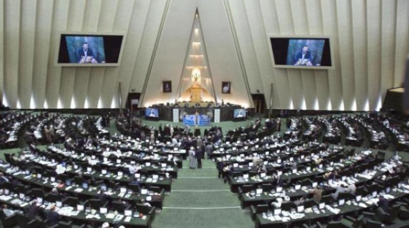 İran Eğitim Bakanı hakkında verilen gensoru önergesi kabul edildi