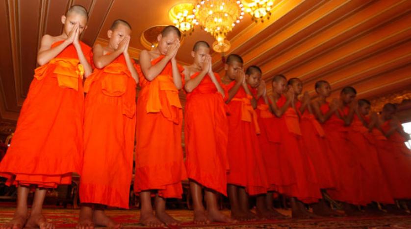 Tayland’da mağaradan kurtarılan çocukların manastır eğitimi bitti