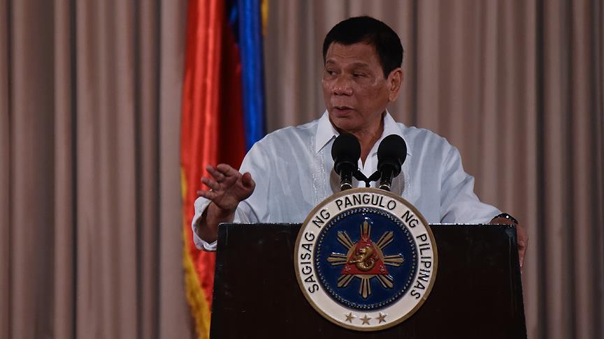 Filipinler Devlet Başkanı Duterte: ABD’nin F16 teklifi işe yaramaz