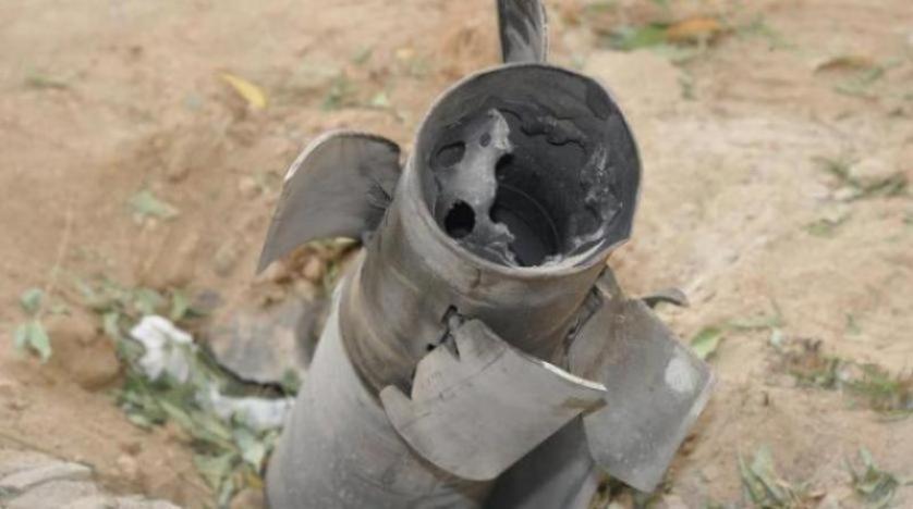 Husilerin fırlattığı roket Cizan’da 1 eve düştü