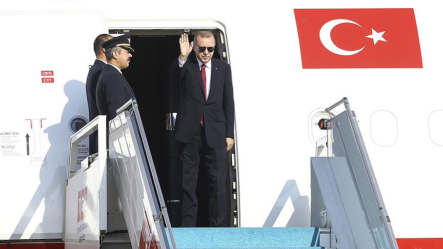 Cumhurbaşkanı Erdoğan ‘Üçlü Zirve’ için İran’a gitti