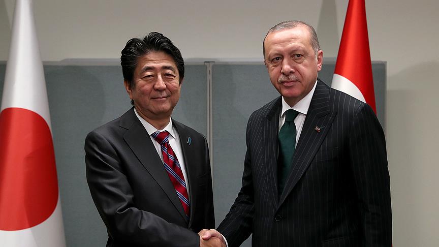 Erdoğan, Abe ile bir araya geldi