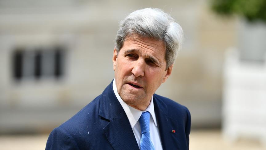 ABD Eski Dışişleri Bakanı Kerry: Trump, ABD halkına yalan söylüyor