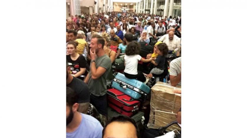 Beyrut’taki Refik Hariri Uluslararası Havaalanı’nda yaşanan sorunlar