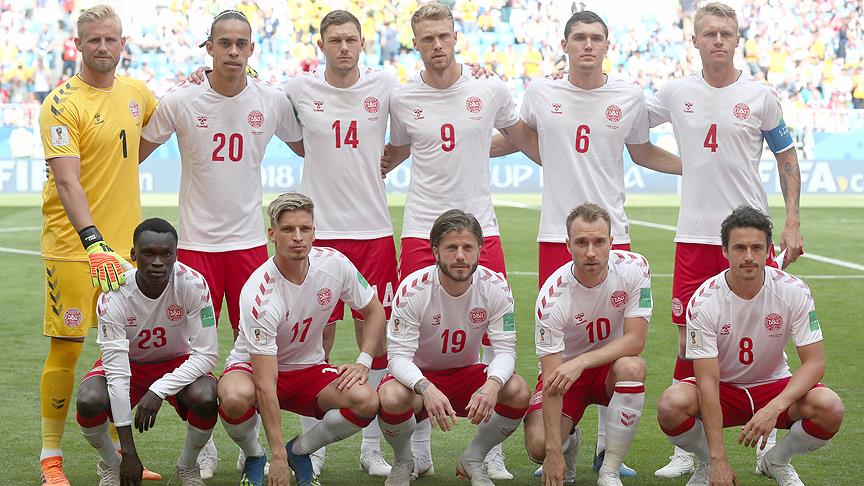 Danimarka futbolu krizde: Milli takım oyuncuları kampı terk etti