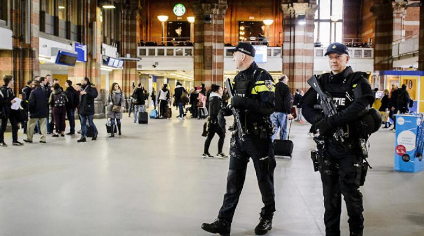 Hollanda’da büyük bir terör saldırısı engellendi