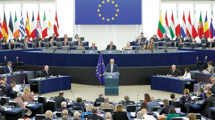 Juncker: Avrupa küresel bir güç olduğunu göstermeli