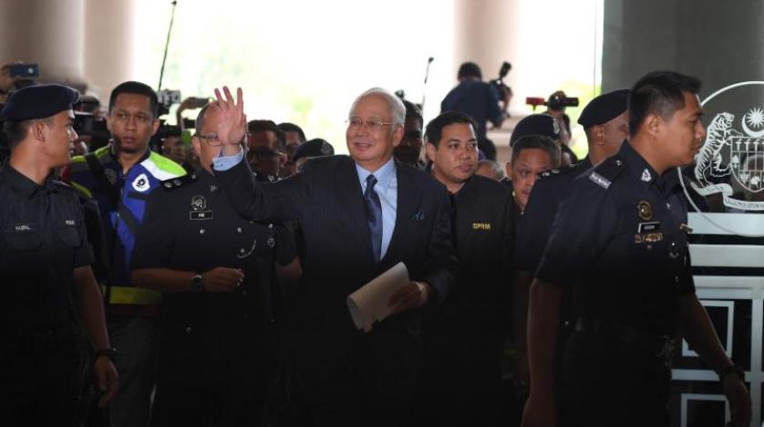 Malezya’da eski başbakan yeniden gözaltında