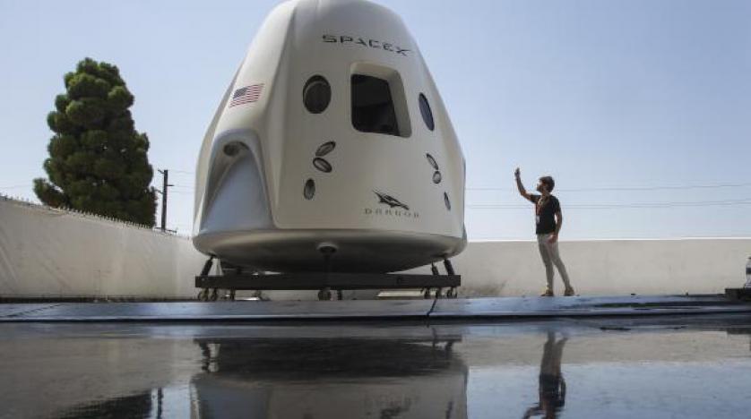 SpaceX açıkladı: Ay’a turistik yolculuk yakında başlıyor