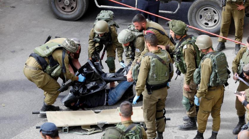 İsrail askerini bıçaklayan Filistinli genç öldürüldü