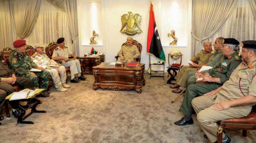 Libya: Hafter, Bingazi’de komutanlarla sürpriz bir görüşme yaptı