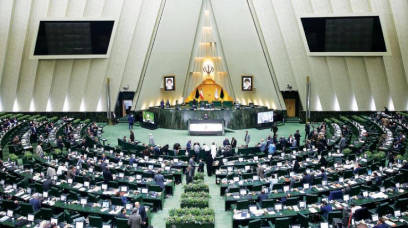 İran’da bir din adamının Reformistlerle bir araya gelmesi tartışmalara yol açtı
