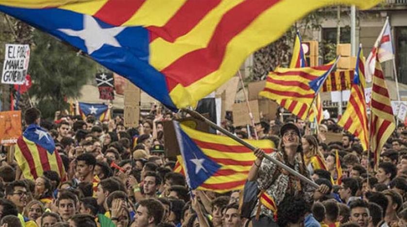 Bağımsızlık referandumunun yıldönümünde Katalonya’da gösteriler
