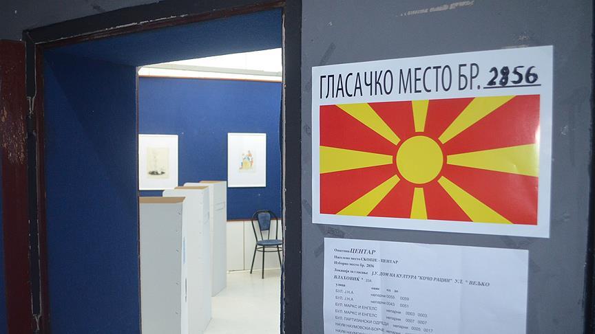 Makedonya’daki referandumda düşük katılım
