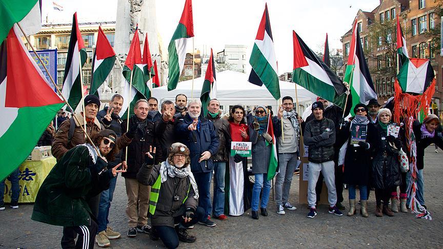 Hollanda’da Filistin’e destek gösterisi