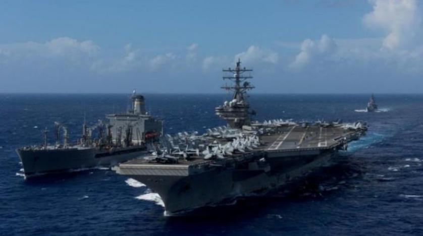 ABD donanması Filipin Denizi’nde gövde gösterisi yapıyor