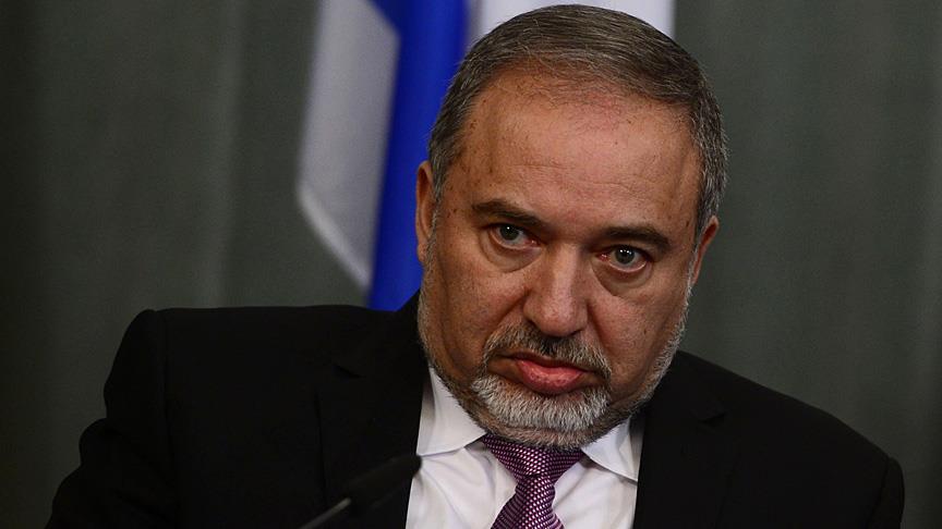 Liberman İsrail hükümetini Hamas liderlerine dokunulmazlık vermekle suçluyor